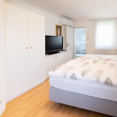Aparthome L.i.n.z. Guest house