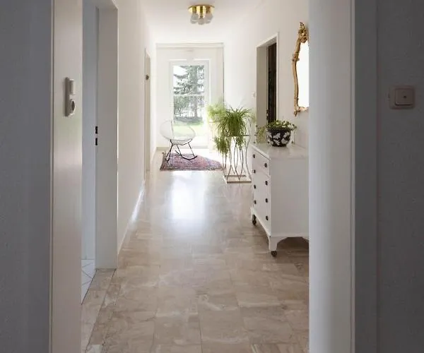 بيت ضيافة Aparthome L.i.n.z. 3*