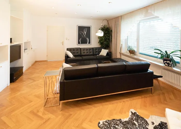 بيت ضيافة Aparthome L.i.n.z. 3*