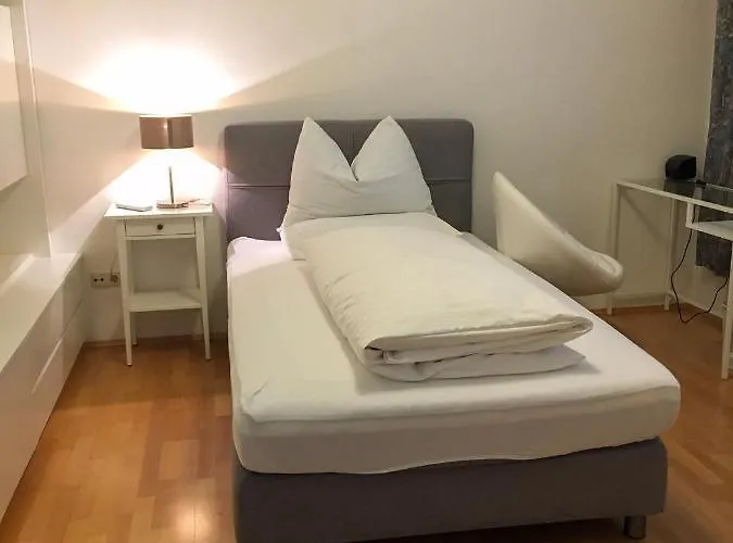 بيت ضيافة Aparthome L.i.n.z. 3*