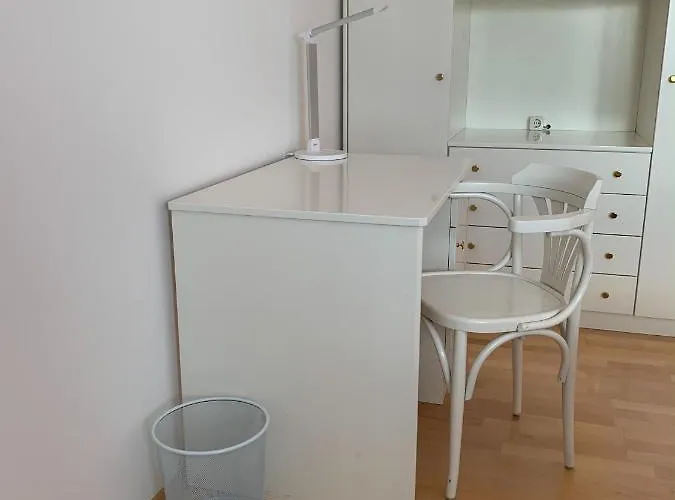 Aparthome L.i.n.z. 3*