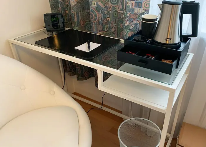 Aparthome L.i.n.z. بيت ضيافة